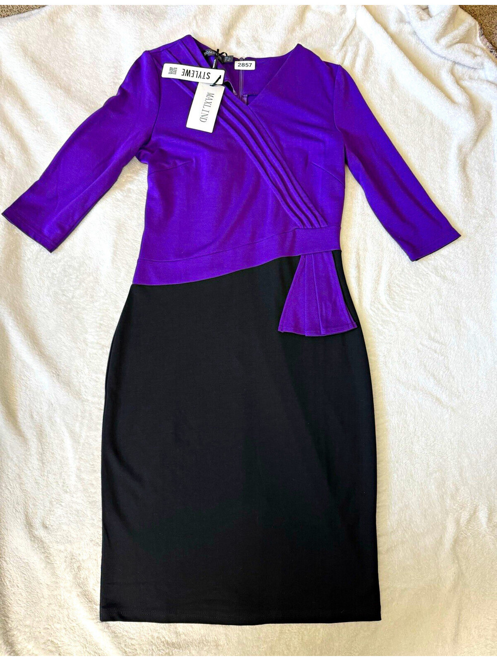Homeyee Womens Sheath Dress Size 8 Purple/Black Colorblock V-Neck 3/4 Knit
